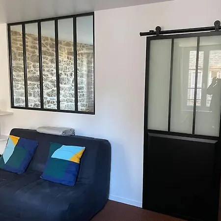 En Plein Coeur Historique De Apartamento Dinan